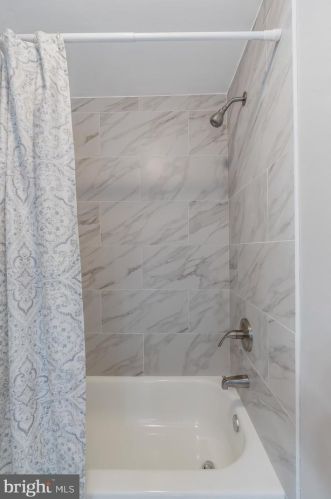 5484 Green Dory Ln, Columbia MD  21044-1912 exterior