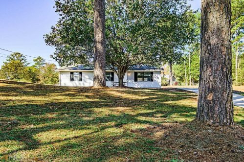 55 Pinehurst Dr, Stockbridge GA  30281-3844 exterior