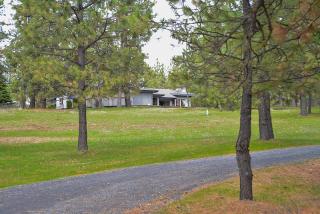 1225 Estates Rd, Spokane, WA 99224-9640