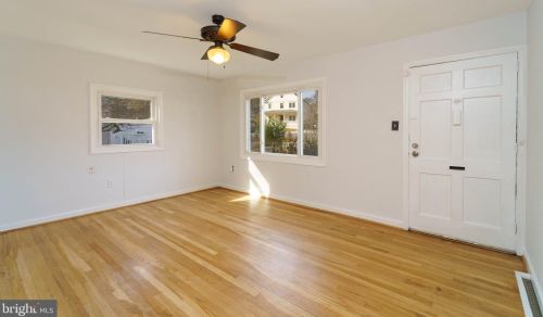 4400 Garrett Park Rd, Silver Spring MD  20906-4836 exterior