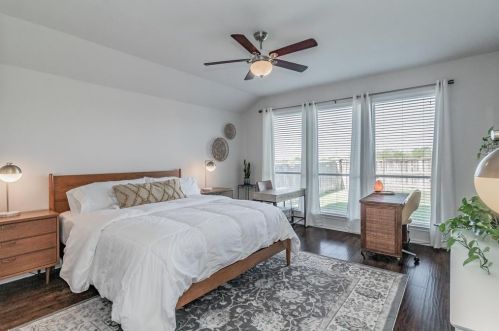 10133 Red Bluff Ln, Fort Worth TX  76177-7351 exterior