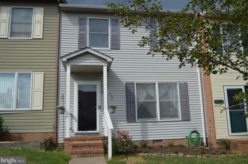1234 Goldfinch Dr, Harrisonburg, VA 22802-4910