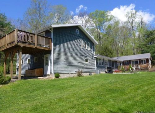 489 Roast Meat Hill Rd, Deep River CT  06419-2317 exterior