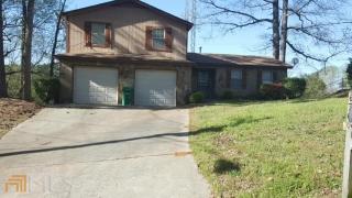 6760 Browns Mill Ferry Dr, Lithonia, GA 30038-4525