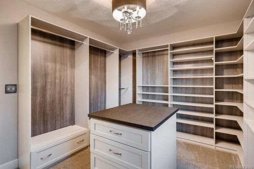 5028 Addison Way, Aurora CO 80016-5390 exterior