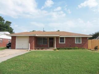 1047 Carlisle Cir, Norman, OK 73069-7438