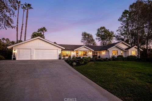 1232 Pleiades Dr, Vista CA  92084-6531 exterior