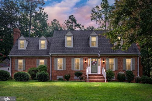 120 Lacy Ln, Bowling Green, VA 22427-9309