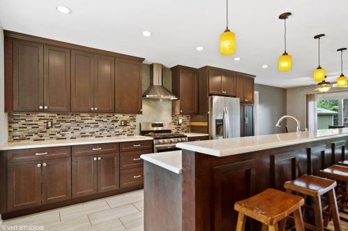 1773 Vermont Ct, Rolling Meadows, IL 60008-1135