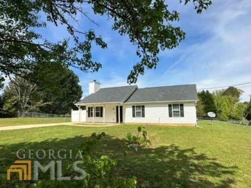 795 Peeksville Rd, Locust Grove, GA 30248-3143