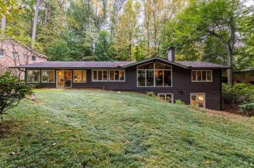 910 Barton Woods Rd, Atlanta GA  30307-1308 exterior