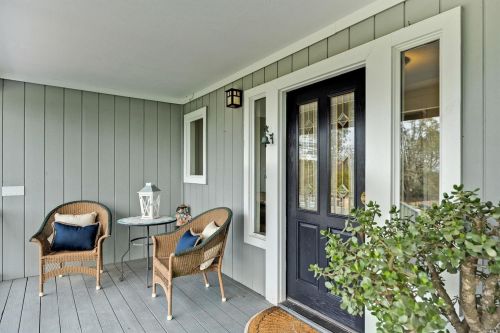 335 Brookside Dr, Angwin, CA 94508-9601
