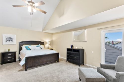 752 Fairway Ln, Anaheim CA  92807-4802 exterior