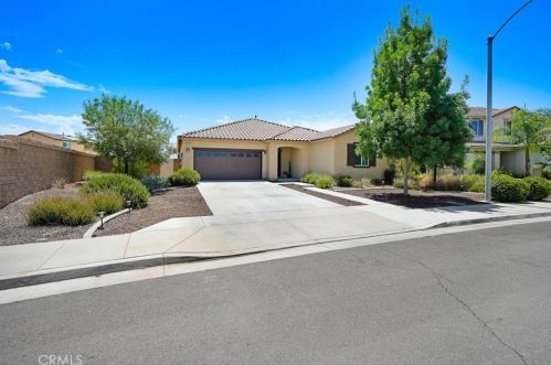 1544 Atlas Peak Ln, San Jacinto, CA 92582-4274