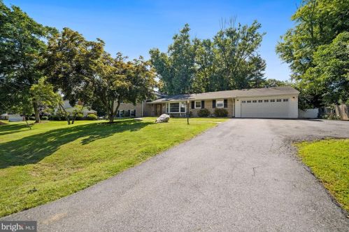 14604 Cobblestone Dr, Silver Spring, MD 20905-5809