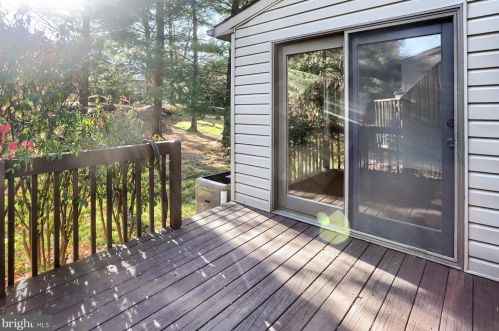94 River Bend Park, Lancaster, PA 17602-1286