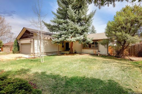 5520 Homestead Way, Boulder, CO 80301-3504