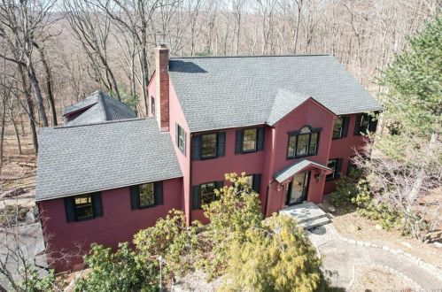 773 Devonwood Dr, Cheshire, CT 06410-1550