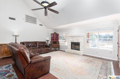 2114 Red Rock Dr, Morgans Point TX 76513-1343 exterior