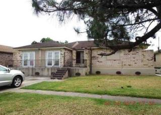 440 Holmes Blvd, Gretna, LA 70056-2747