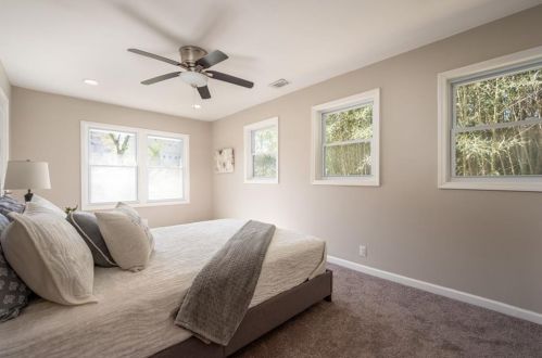 1976 Dering Cir, Atlanta GA  30345-1612 exterior