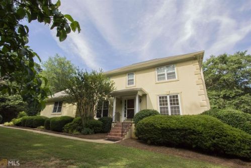 1061 Broadlands Dr, Watkinsville, GA 30677-5119