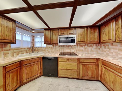 3119 Honeydew Dr, Carrollton TX  75007-3923 exterior