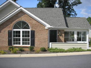 501 Cascade Park Dr, Atlanta, GA 30331-2250