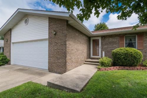 45 Sunset Dr, Grantfork, IL 62249-3003
