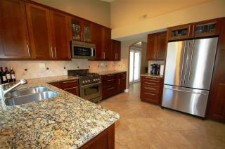 5186 Prado Ct, Oceanside, CA 92057-6321