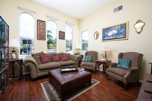 676 Bird Ct, San Marcos, CA 92069-7374