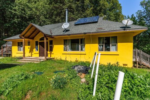 27651 Skyview Rd, Willits, CA 95490-9030