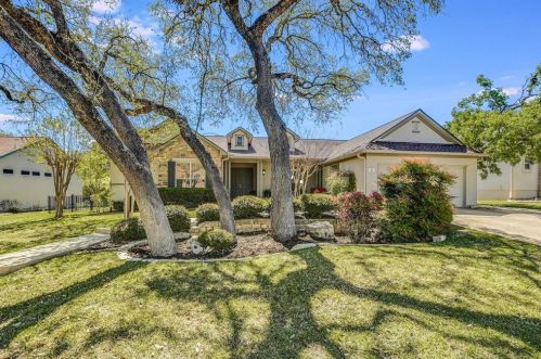 133 Lantana Dr, Georgetown, TX 78633-4830