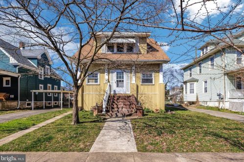 623 Eldridge Ave, Camden, NJ 08107-1705