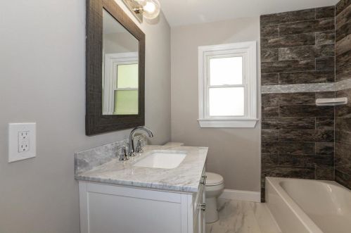 71 Bamm Hollow Rd, Middletown NJ  07748-3259 exterior
