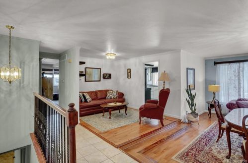 7035 Euclid Dr, Englewood CO 80111-4669 exterior