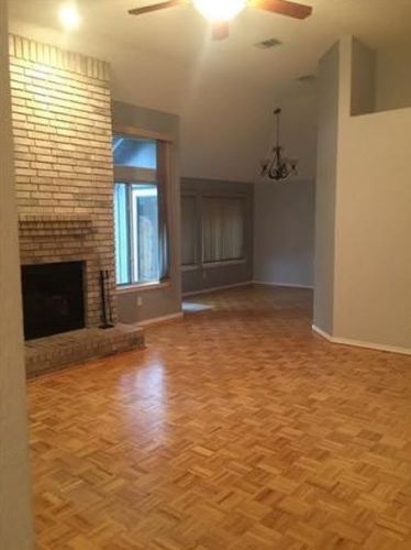 4213 Red Spruce Ln, Carrollton TX  75010-1057 exterior