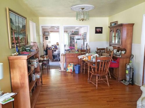 1637 Alexander Cir, Pueblo, CO 81001-2001