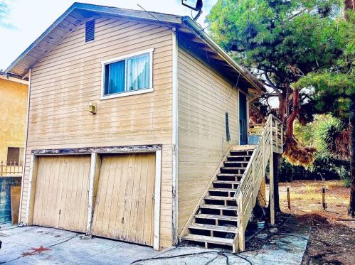 7743 Pickering Ave, Whittier, CA 90602-2003