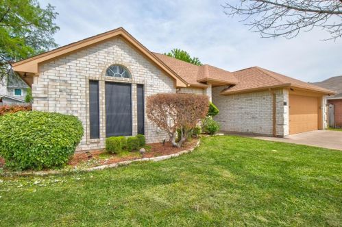 3912 Blue Pond Cir, Fort Worth TX  76123-1342 exterior