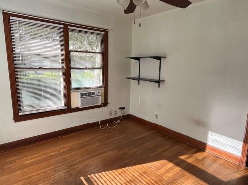 4406 Eilers Ave, Austin TX  78751-3928 exterior