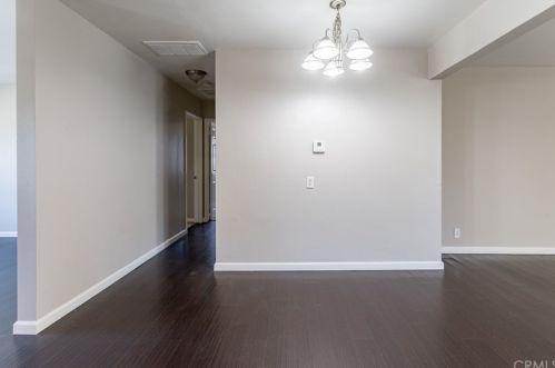 4720 Central Ave, Riverside CA  92506-2331 exterior