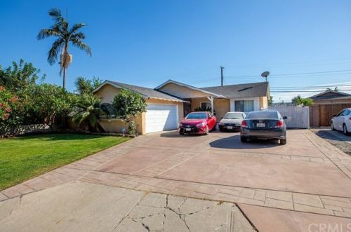 13047 Leahy Ave, Downey, CA 90242-4920