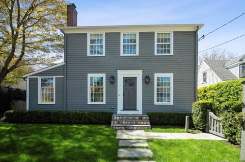 21 Bryan Rd, Norwalk, CT 06853-1204