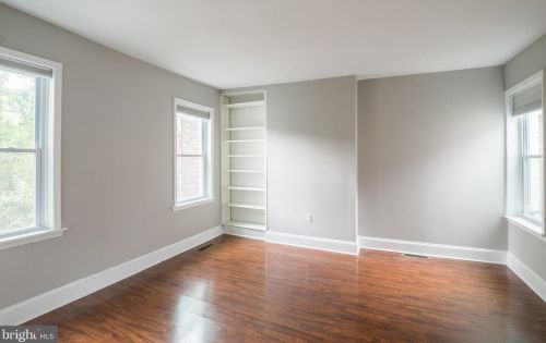 2324 Lombard St, Philadelphia PA  19146-1118 exterior