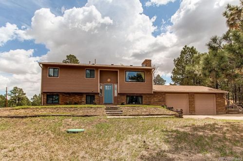 195 Stagecoach Trl, Elizabeth CO 80107-8538 exterior