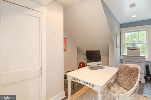 213 Avondale Cir, Severna Park MD  21146-4403 exterior