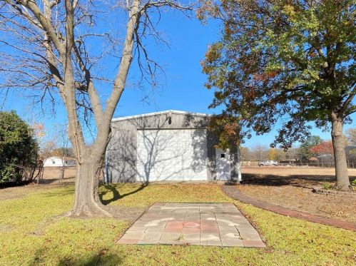 6216 Rdg Rd, Fort Worth TX  76133-7726 exterior