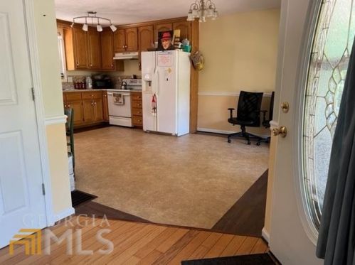 232 Maple Ridge Pl, Colbert, GA 30628-2071