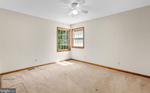 738 Sharpsburg Dr, Davidsonville MD 21035-1927 exterior